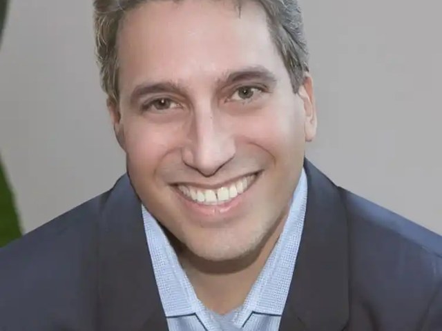 Ira Ehrenpreis